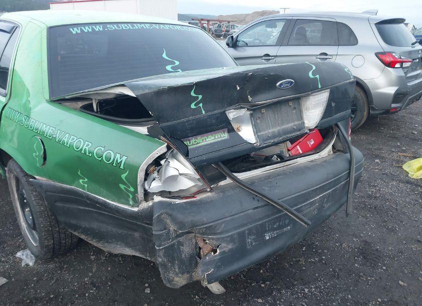 Photo 6 of 2006 Ford Crown VICTORIA POLICE/POLICE INTERCEPTOR (VIN 2FAFP71W16X142472)