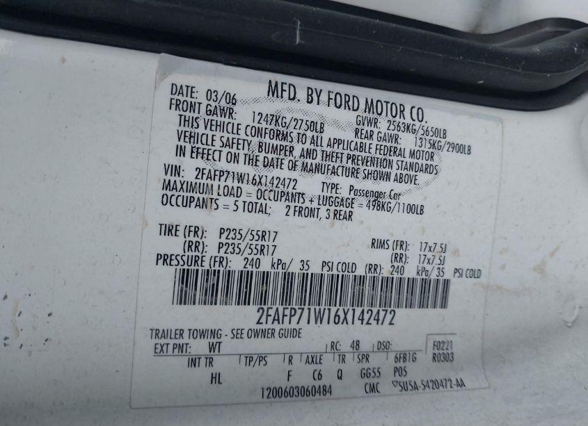 Photo 9 of 2006 Ford Crown VICTORIA POLICE/POLICE INTERCEPTOR (VIN 2FAFP71W16X142472)