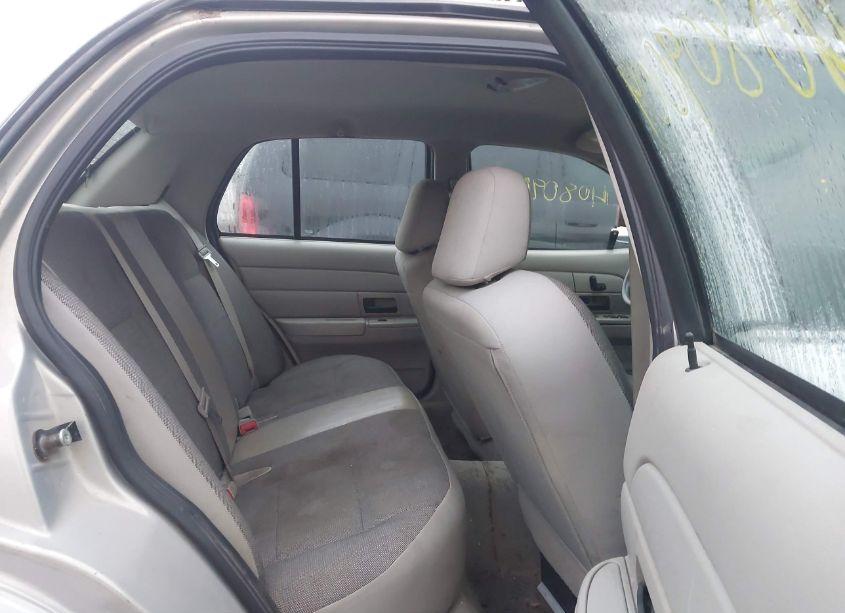 Photo 8 of 2007 Ford Crown VICTORIA POLICE/POLICE INTERCEPTOR (VIN 2FAFP71W17X107898)