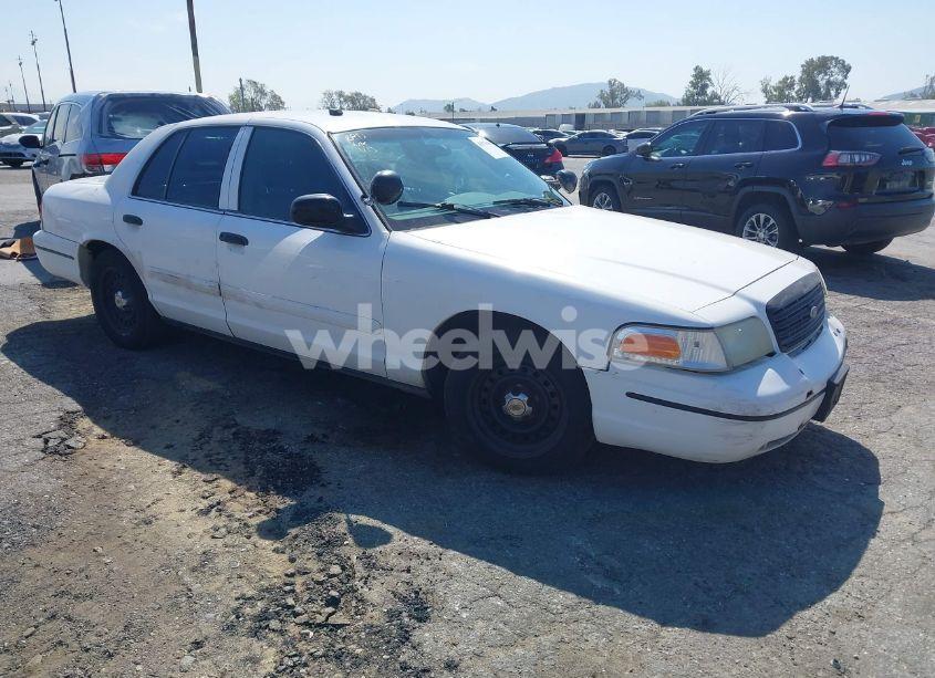 1999 Ford Crown VICTORIA POLICE INTERCEPTOR (VIN 2FAFP71W1XX200937) main photo