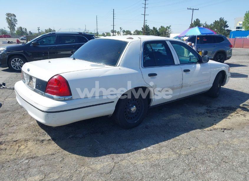 Photo 4 of 1999 Ford Crown VICTORIA POLICE INTERCEPTOR (VIN 2FAFP71W1XX200937)