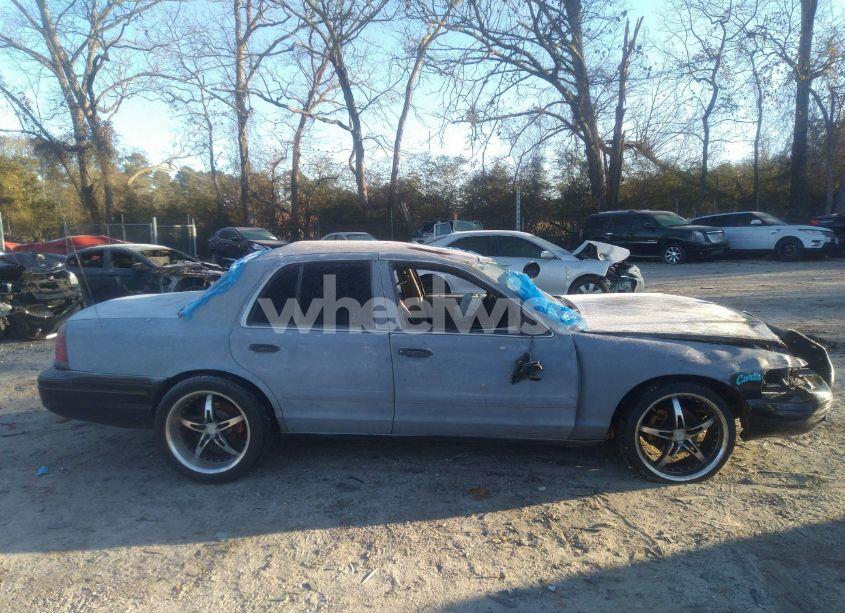 Photo 14 of 2005 Ford Crown VICTORIA POLICE (VIN 2FAFP71W25X138929)