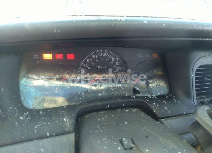 Photo 7 of 2005 Ford Crown VICTORIA POLICE (VIN 2FAFP71W25X138929)