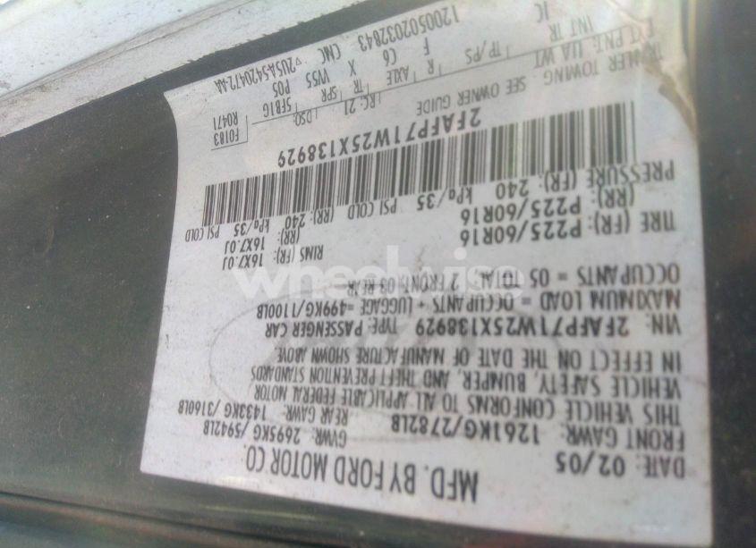 Photo 9 of 2005 Ford Crown VICTORIA POLICE (VIN 2FAFP71W25X138929)