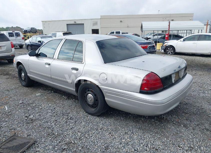 Photo 3 of 2006 Ford Crown VICTORIA POLICE/POLICE INTERCEPTOR (VIN 2FAFP71W26X163301)