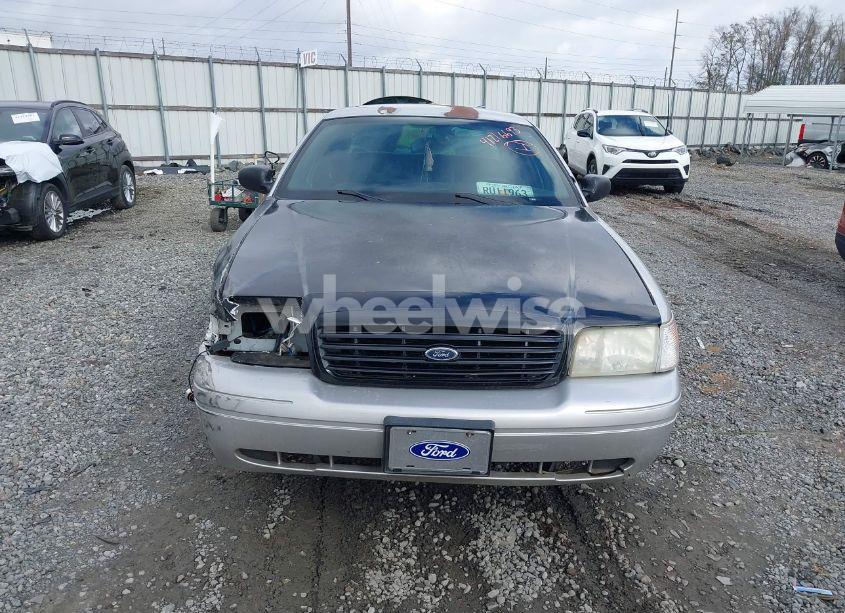 Photo 6 of 2006 Ford Crown VICTORIA POLICE/POLICE INTERCEPTOR (VIN 2FAFP71W26X163301)
