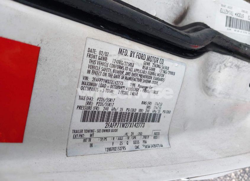 Photo 9 of 2007 Ford Crown VICTORIA POLICE/POLICE INTERCEPTOR/PURSUIT (VIN 2FAFP71W27X142773)