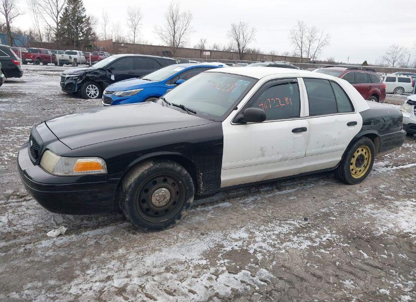 Photo 14 of 2007 Ford Crown VICTORIA POLICE/POLICE INTERCEPTOR (VIN 2FAFP71W37X149103)