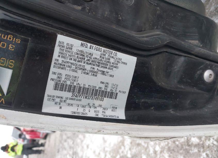 Photo 9 of 2007 Ford Crown VICTORIA POLICE/POLICE INTERCEPTOR (VIN 2FAFP71W37X149103)