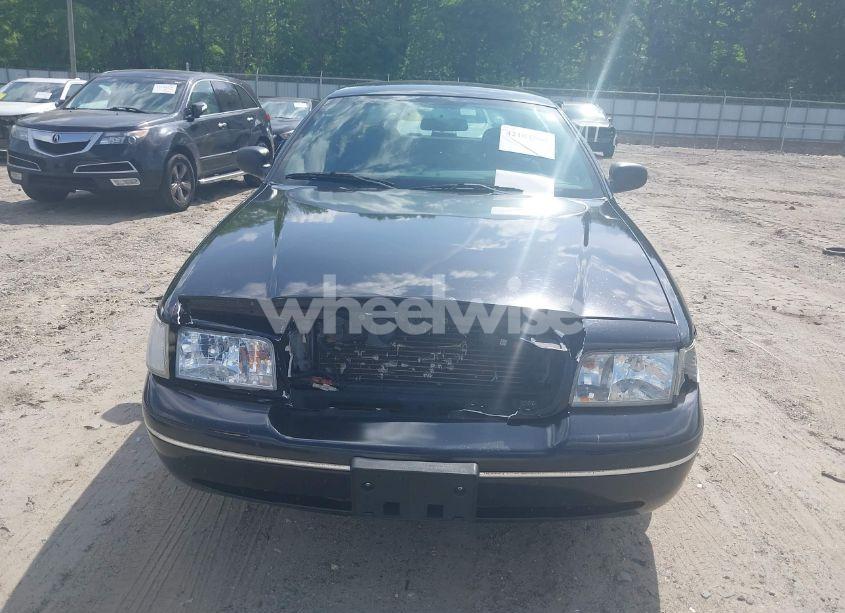 Photo 12 of 2005 Ford Crown VICTORIA POLICE (VIN 2FAFP71W45X149530)