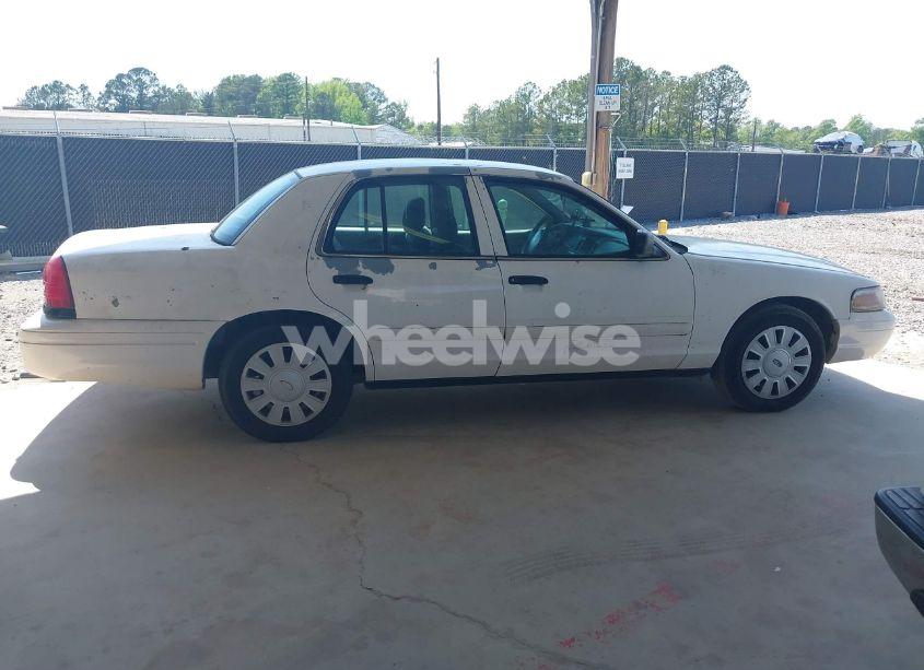 Photo 13 of 2007 Ford Crown VICTORIA POLICE/POLICE INTERCEPTOR (VIN 2FAFP71W47X128454)