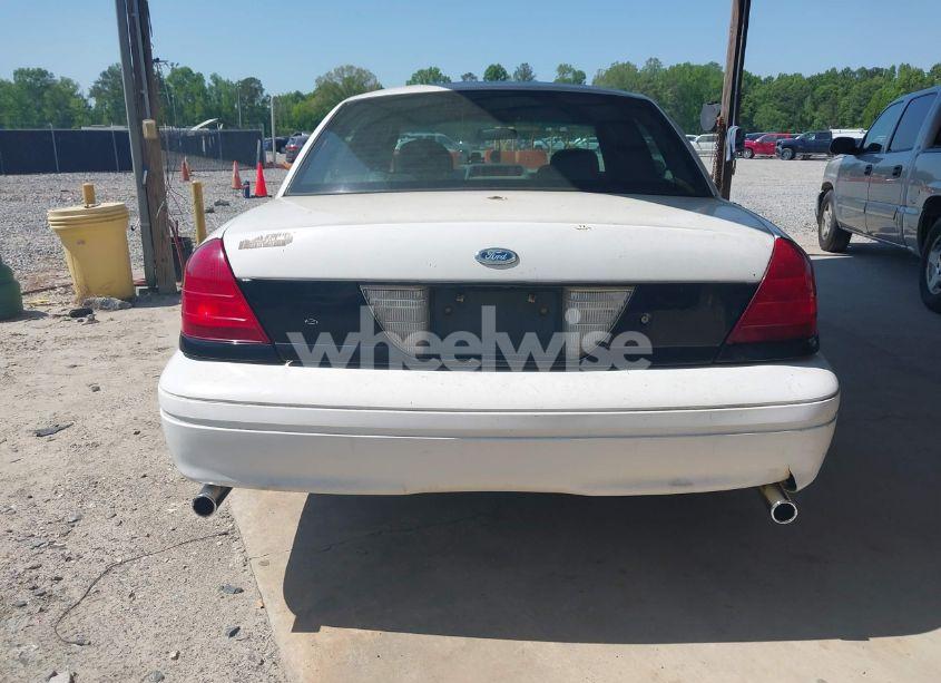 Photo 16 of 2007 Ford Crown VICTORIA POLICE/POLICE INTERCEPTOR (VIN 2FAFP71W47X128454)