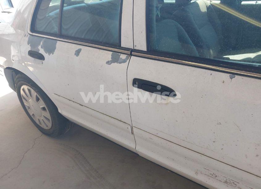 Photo 18 of 2007 Ford Crown VICTORIA POLICE/POLICE INTERCEPTOR (VIN 2FAFP71W47X128454)