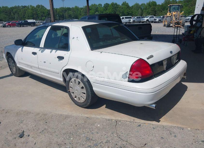 Photo 3 of 2007 Ford Crown VICTORIA POLICE/POLICE INTERCEPTOR (VIN 2FAFP71W47X128454)