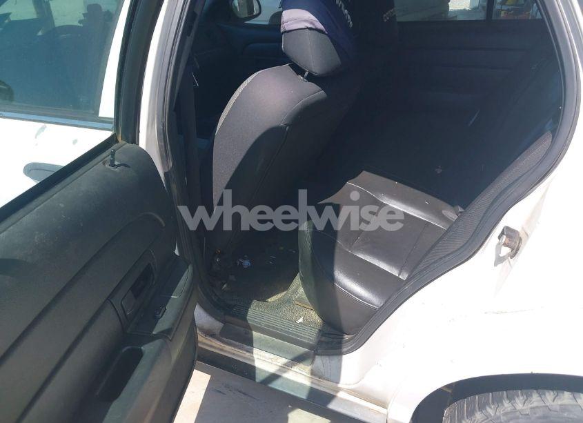 Photo 8 of 2007 Ford Crown VICTORIA POLICE/POLICE INTERCEPTOR (VIN 2FAFP71W47X128454)