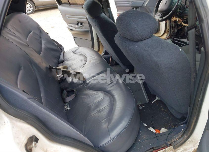 Photo 8 of 2000 Ford Crown VICTORIA POLICE INTERCEPTOR (VIN 2FAFP71W4YX136846)