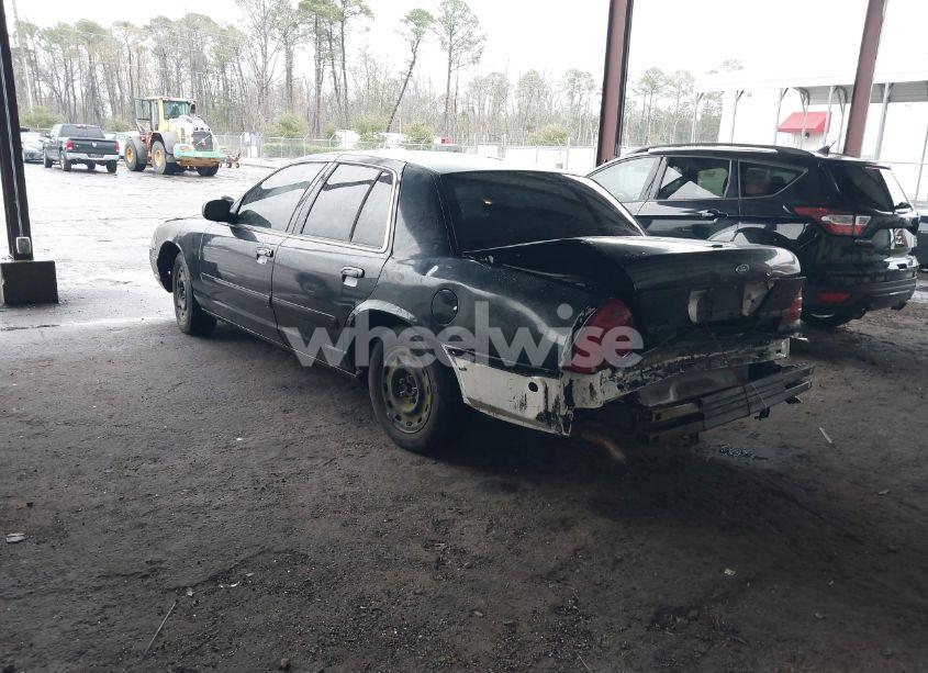 Photo 3 of 2000 Ford Crown VICTORIA POLICE INTERCEPTOR (VIN 2FAFP71W4YX199199)