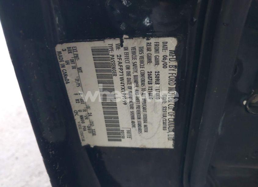 Photo 9 of 2000 Ford Crown VICTORIA POLICE INTERCEPTOR (VIN 2FAFP71W4YX199199)