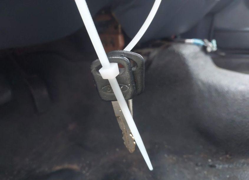 Photo 11 of 2001 Ford Crown VICTORIA POLICE INTERCEPTOR (VIN 2FAFP71W51X204142)