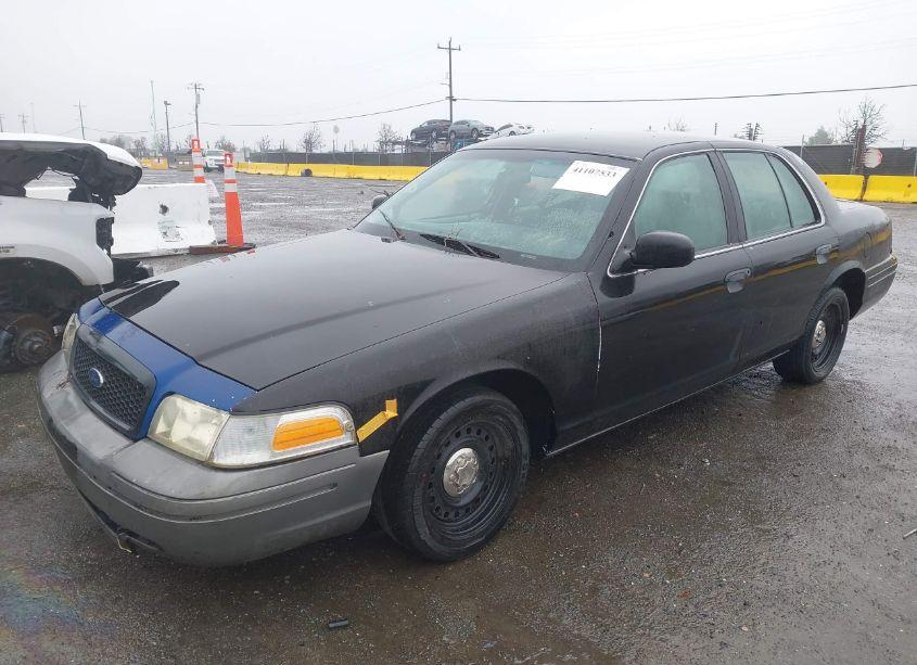 Photo 2 of 2001 Ford Crown VICTORIA POLICE INTERCEPTOR (VIN 2FAFP71W51X204142)