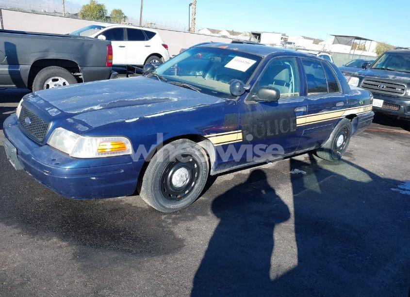 Photo 2 of 2004 Ford Crown VICTORIA POLICE (VIN 2FAFP71W54X101274)