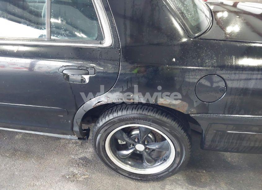 Photo 18 of 2007 Ford Crown VICTORIA POLICE/POLICE INTERCEPTOR (VIN 2FAFP71W57X159843)