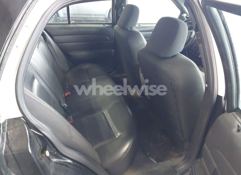 Photo 8 of 2007 Ford Crown VICTORIA POLICE/POLICE INTERCEPTOR (VIN 2FAFP71W57X159843)