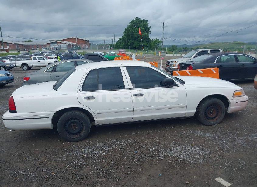 Photo 13 of 2000 Ford Crown VICTORIA POLICE INTERCEPTOR (VIN 2FAFP71W5YX204281)