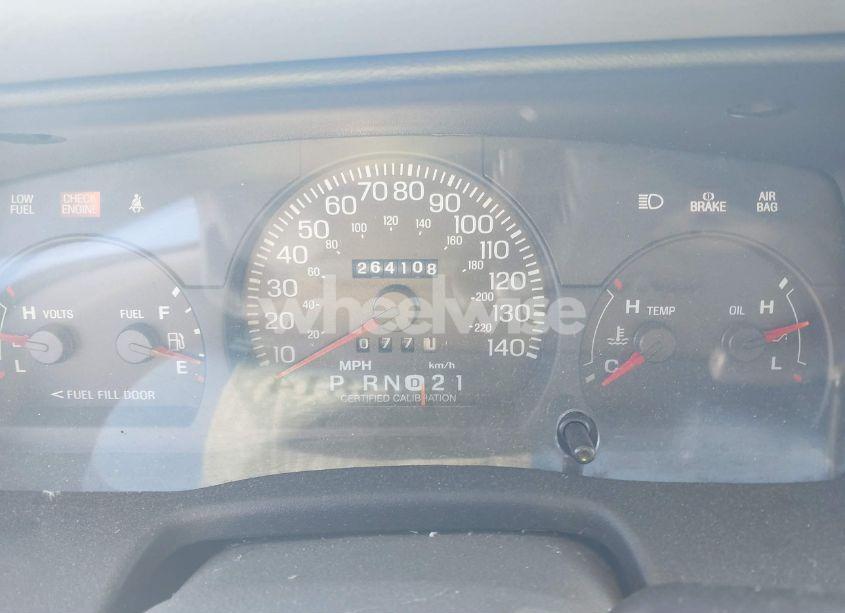 Photo 7 of 2000 Ford Crown VICTORIA POLICE INTERCEPTOR (VIN 2FAFP71W5YX205639)