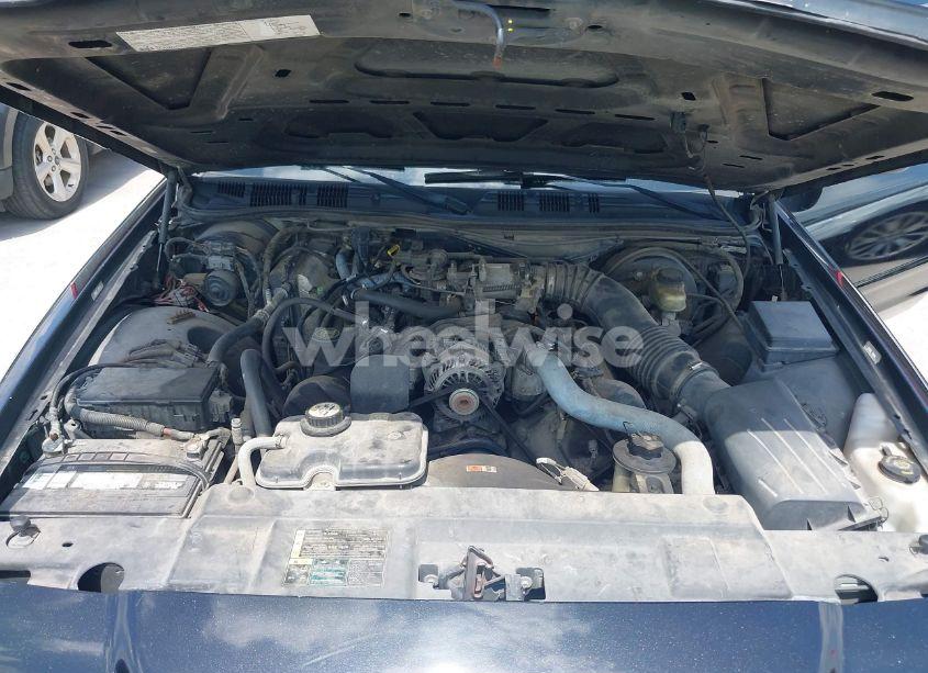 Photo 10 of 2004 Ford Crown VICTORIA POLICE (VIN 2FAFP71W64X142190)