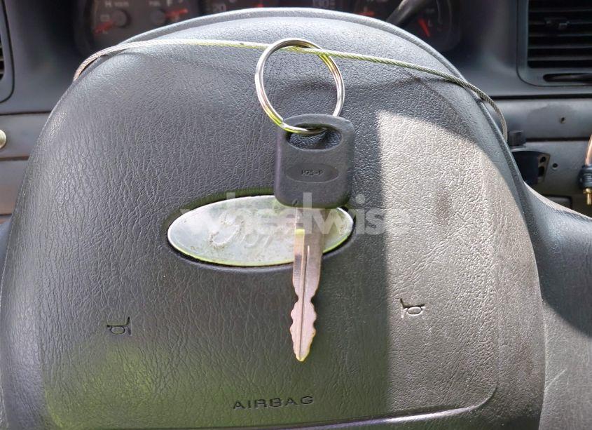 Photo 11 of 2004 Ford Crown VICTORIA POLICE (VIN 2FAFP71W64X142190)