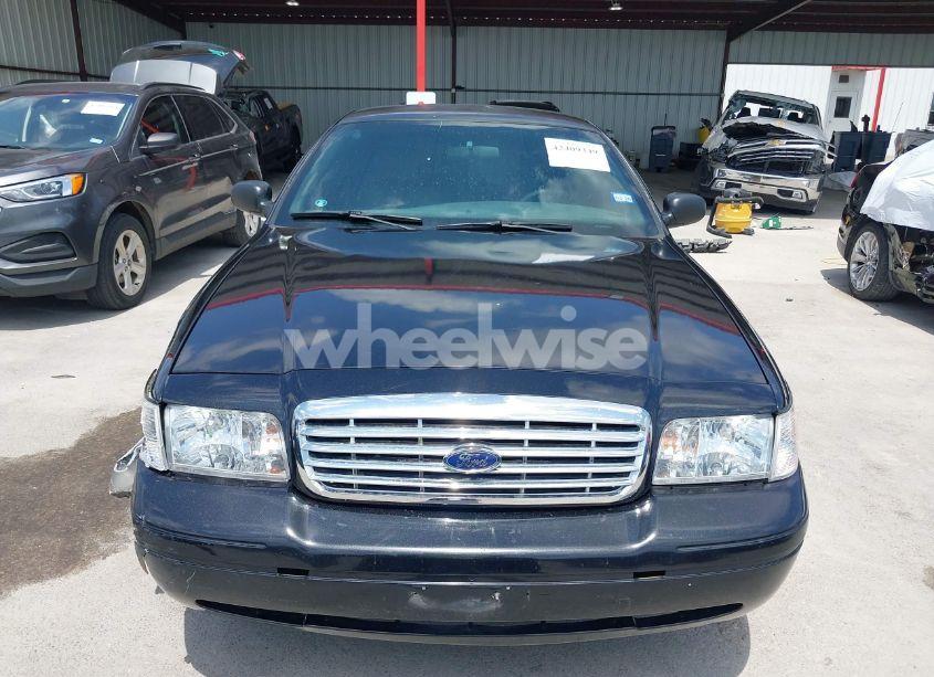 Photo 12 of 2004 Ford Crown VICTORIA POLICE (VIN 2FAFP71W64X142190)