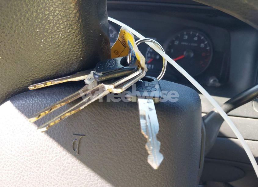 Photo 11 of 2006 Ford Crown VICTORIA POLICE/POLICE INTERCEPTOR (VIN 2FAFP71W66X102775)