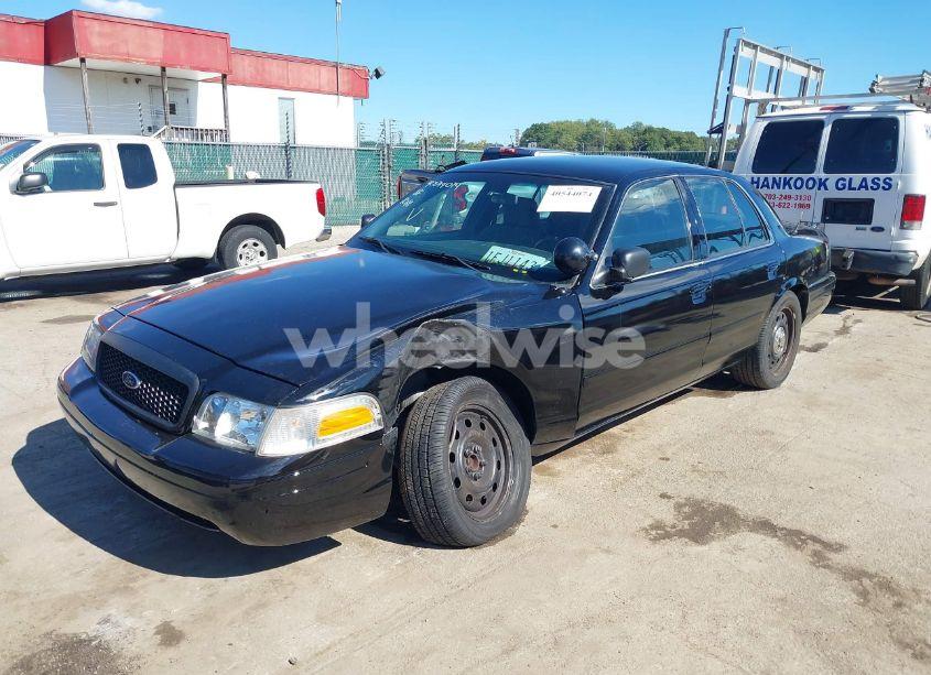 Photo 2 of 2006 Ford Crown VICTORIA POLICE/POLICE INTERCEPTOR (VIN 2FAFP71W66X102775)
