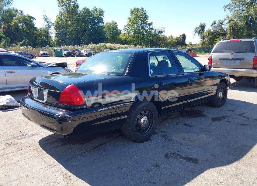 Photo 4 of 2006 Ford Crown VICTORIA POLICE/POLICE INTERCEPTOR (VIN 2FAFP71W66X102775)