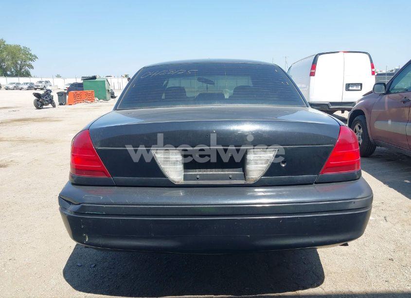 Photo 16 of 2006 Ford Crown VICTORIA POLICE/POLICE INTERCEPTOR (VIN 2FAFP71W66X115574)