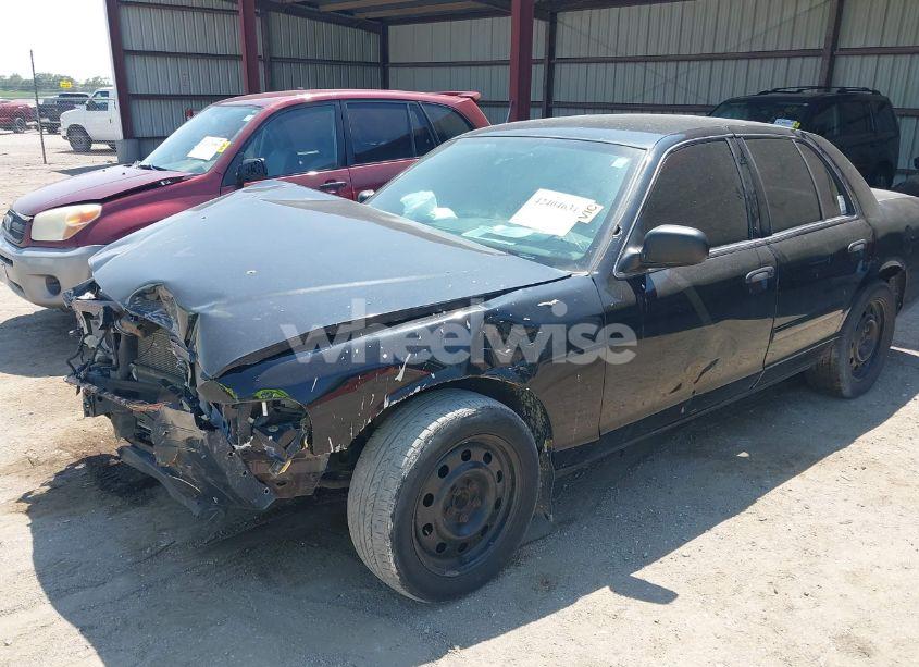 Photo 2 of 2006 Ford Crown VICTORIA POLICE/POLICE INTERCEPTOR (VIN 2FAFP71W66X115574)