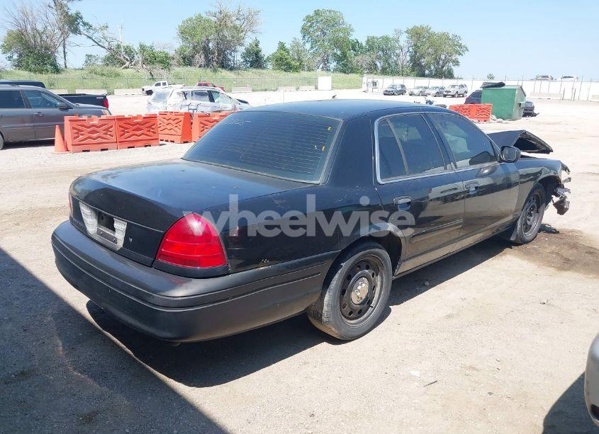 Photo 4 of 2006 Ford Crown VICTORIA POLICE/POLICE INTERCEPTOR (VIN 2FAFP71W66X115574)
