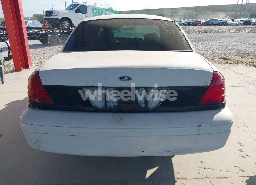 Photo 17 of 2006 Ford Crown VICTORIA POLICE/POLICE INTERCEPTOR (VIN 2FAFP71W66X154312)