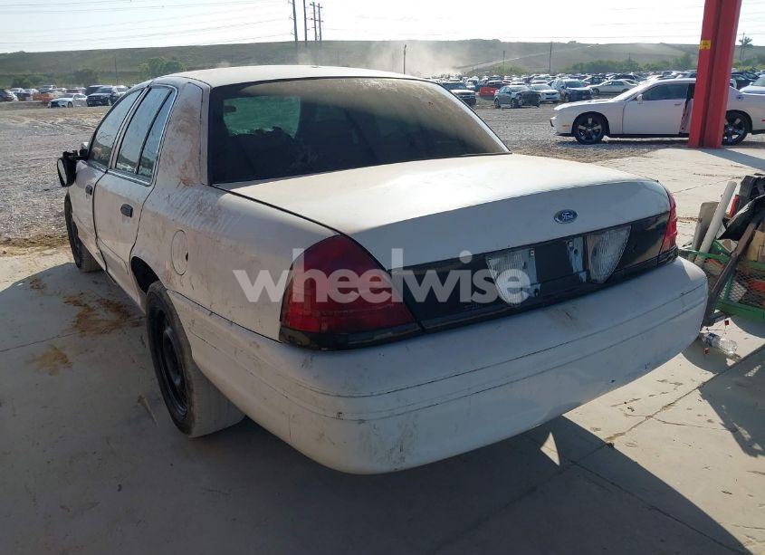 Photo 3 of 2006 Ford Crown VICTORIA POLICE/POLICE INTERCEPTOR (VIN 2FAFP71W66X154312)