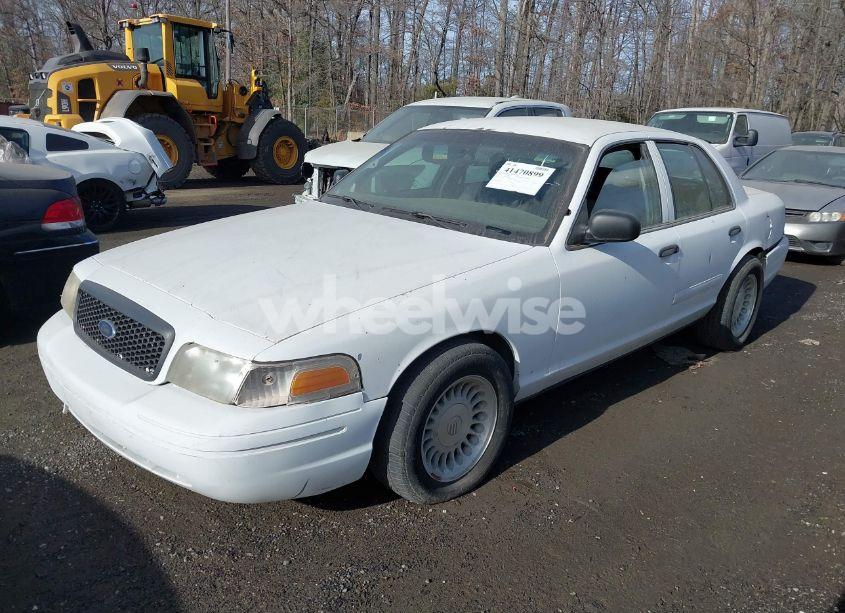 Photo 2 of 2006 Ford Crown VICTORIA POLICE/POLICE INTERCEPTOR (VIN 2FAFP71W76X103885)