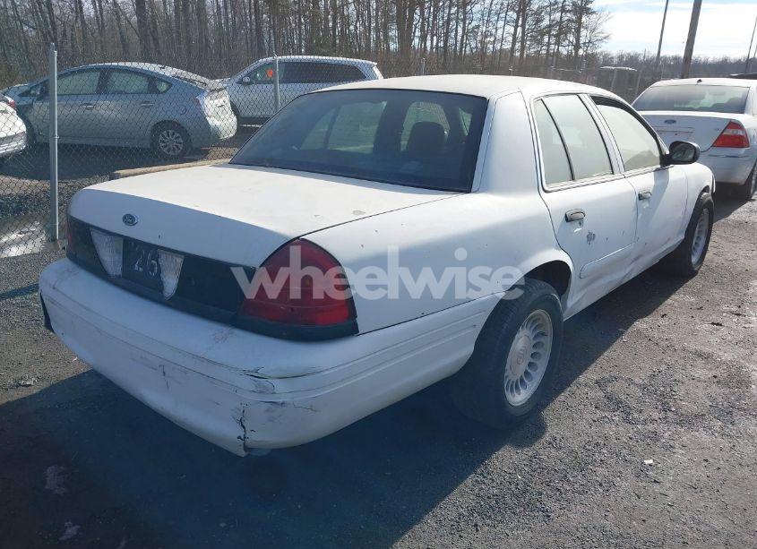 Photo 4 of 2006 Ford Crown VICTORIA POLICE/POLICE INTERCEPTOR (VIN 2FAFP71W76X103885)