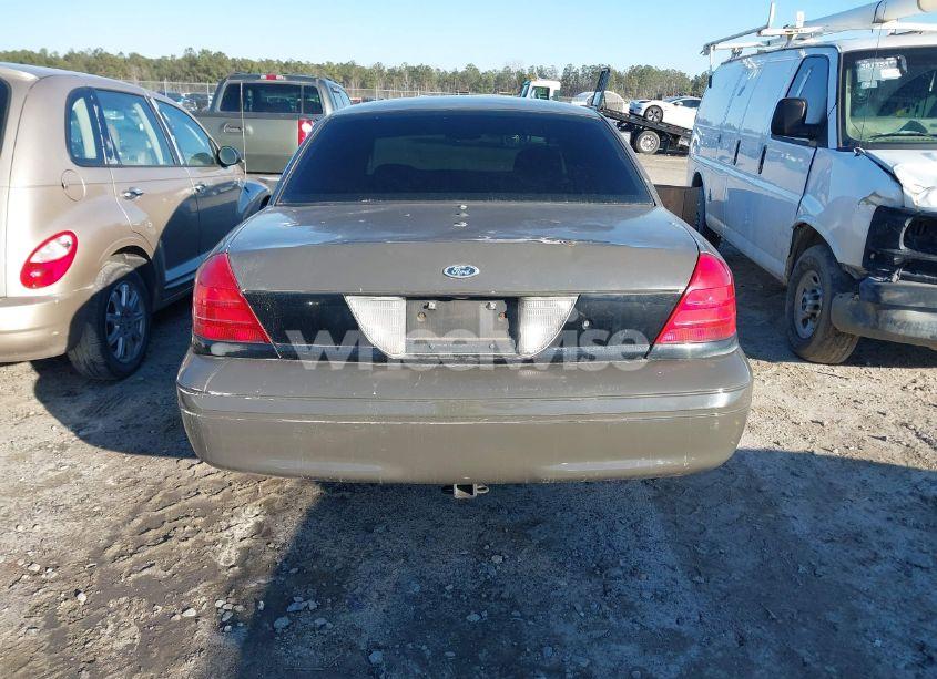 Photo 16 of 2006 Ford Crown VICTORIA POLICE/POLICE INTERCEPTOR (VIN 2FAFP71W86X102762)