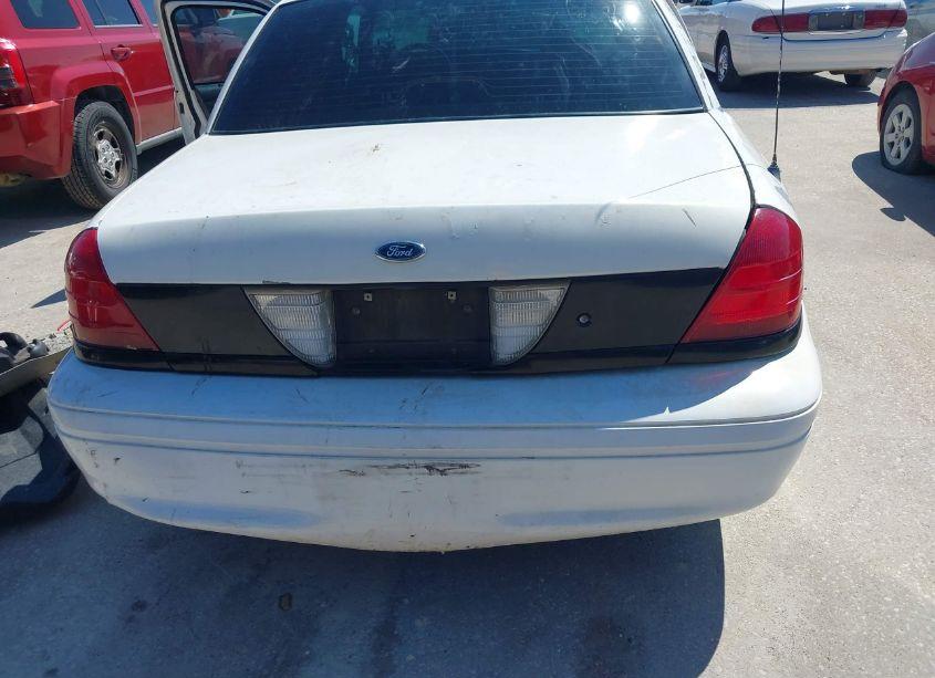 Photo 17 of 2005 Ford Crown VICTORIA POLICE (VIN 2FAFP71W95X148647)