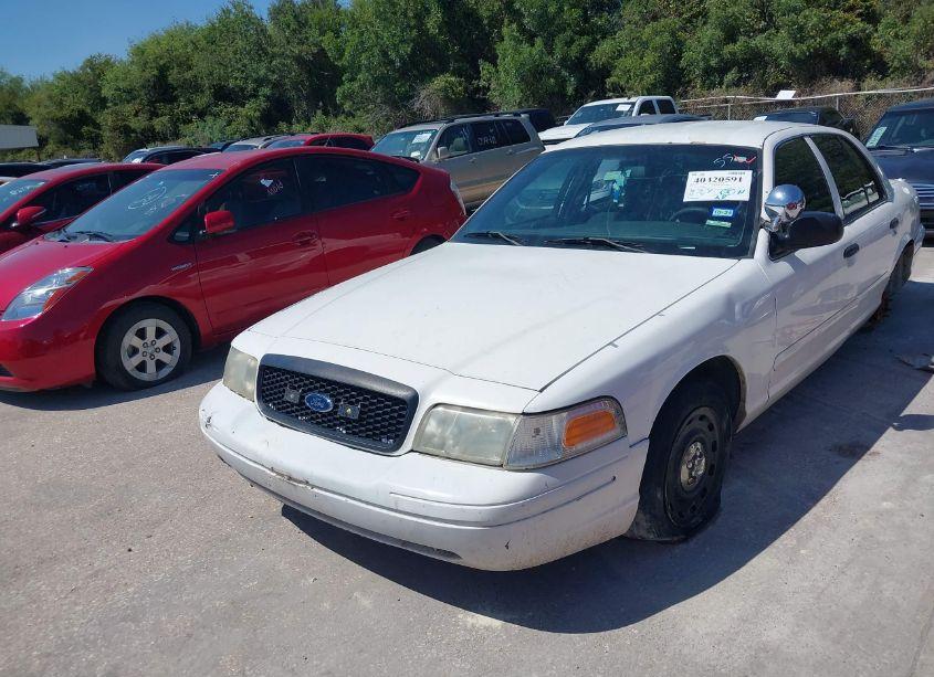 Photo 2 of 2005 Ford Crown VICTORIA POLICE (VIN 2FAFP71W95X148647)