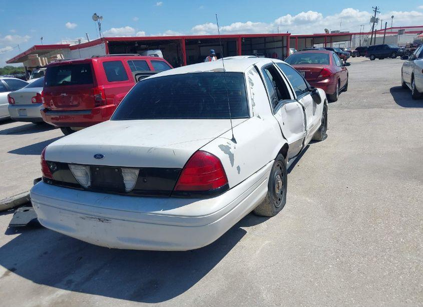 Photo 4 of 2005 Ford Crown VICTORIA POLICE (VIN 2FAFP71W95X148647)