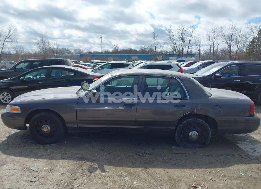 Photo 14 of 2007 Ford Crown VICTORIA POLICE/POLICE INTERCEPTOR (VIN 2FAFP71W97X155407)