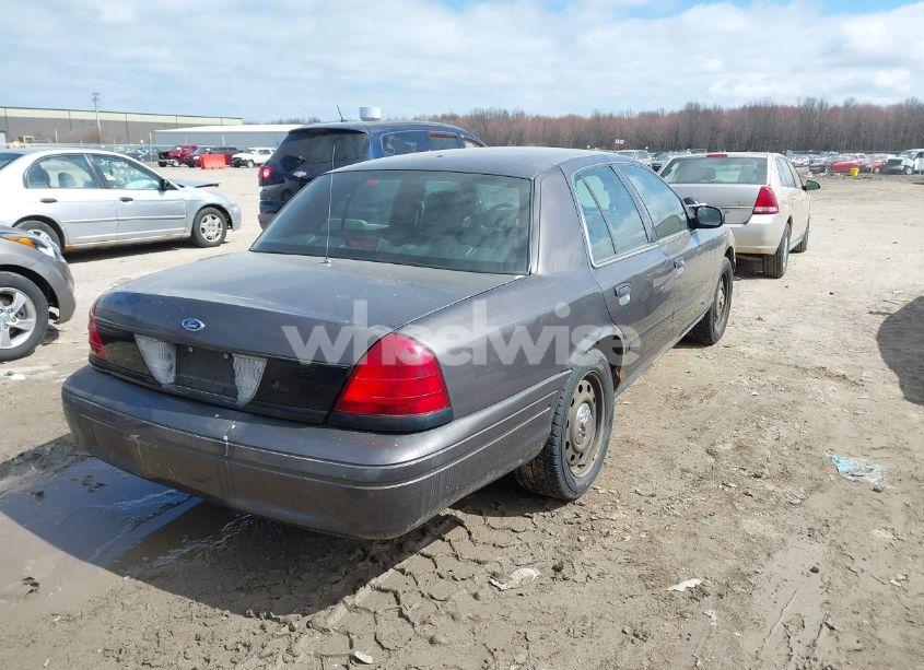 Photo 4 of 2007 Ford Crown VICTORIA POLICE/POLICE INTERCEPTOR (VIN 2FAFP71W97X155407)