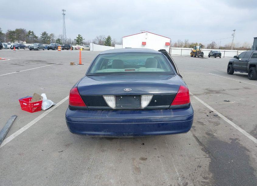 Photo 16 of 2007 Ford Crown VICTORIA POLICE/POLICE INTERCEPTOR (VIN 2FAFP71WX7X149986)