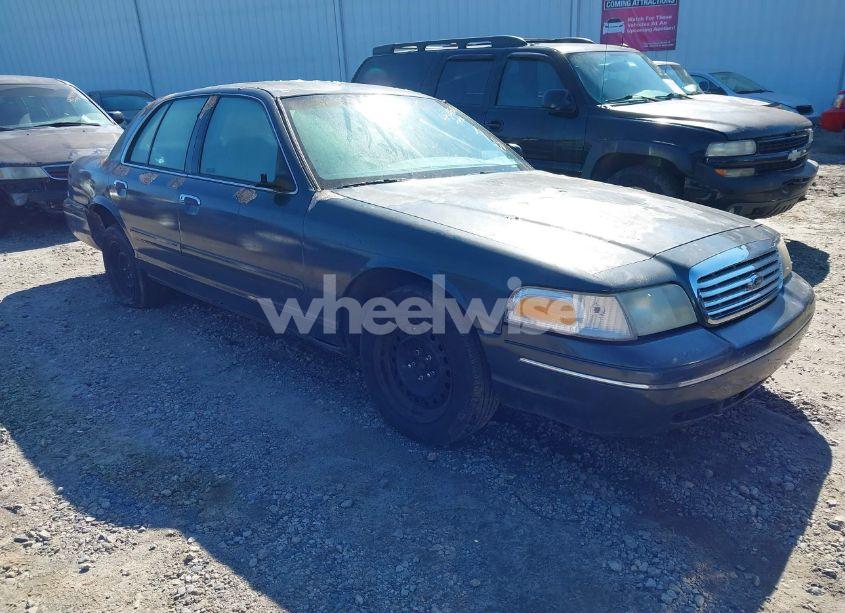 1998 Ford Crown VICTORIA POLICE INTERCEPTOR (VIN 2FAFP71WXWX184526) main photo